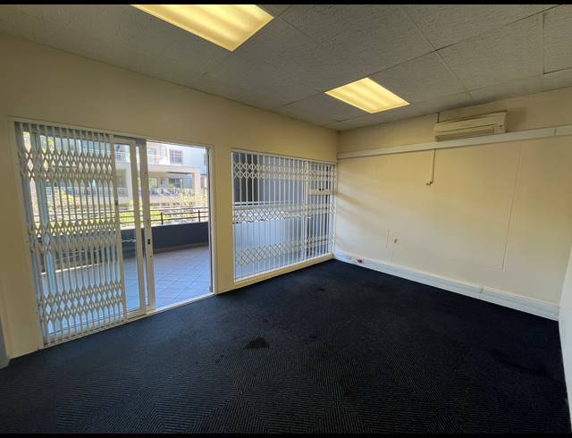 62M² OFFICE FOR SALE IN UMHLANGA CENTRAL